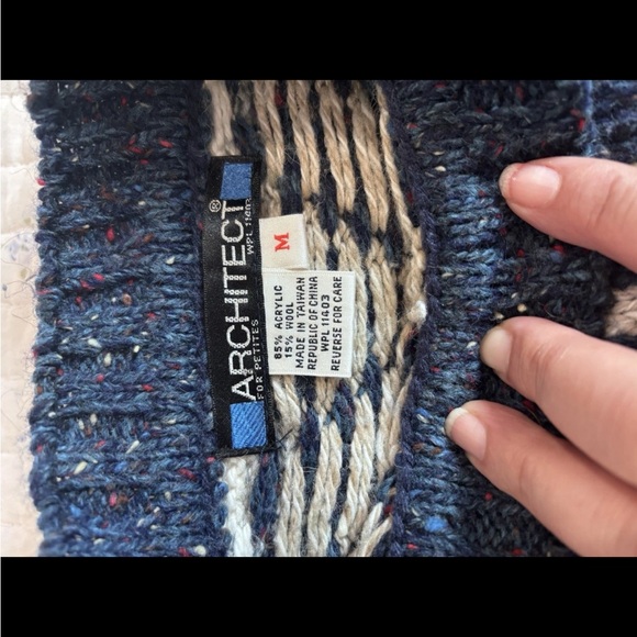 Architect Blue and White Patterned Crewneck Vintage Wool Blend Sweater - Picture 3 of 9